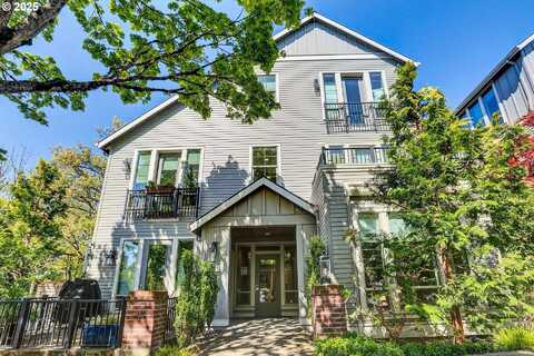 1805 SE MADISON ST, Portland, OR 97214