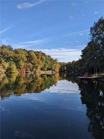 16 Carole Rae LN, Bella Vista, AR 72714
