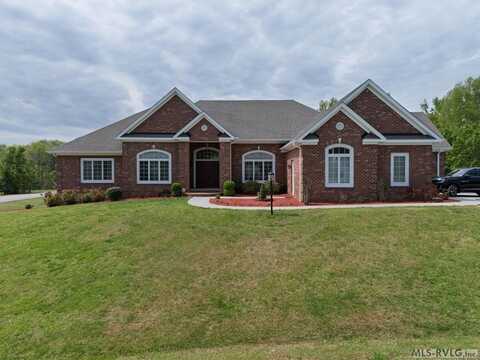 207 Apple St, South Hill, VA 23970