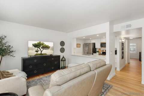 15086 Avenida Venusto, San Diego, CA 92128