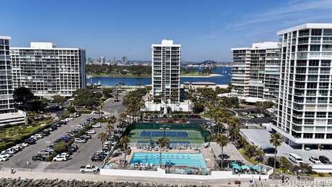 1810 Avenida del Mundo, Coronado, CA 92118