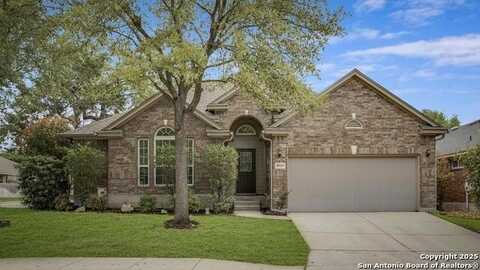 8919 Hanover, Helotes, TX 78023
