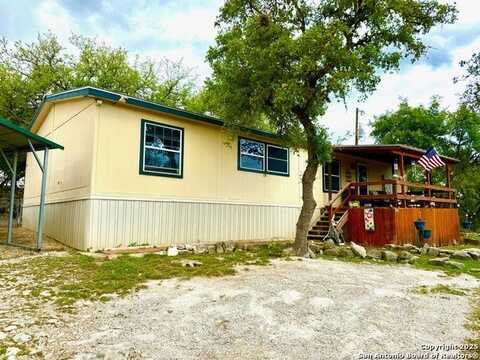 665 Farhills, Spring Branch, TX 78070