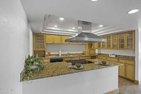 124 E FREMONT Drive, Tempe, AZ 85282