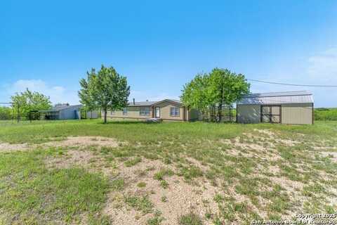 163 Irmas Dr, Lockhart, TX 78644