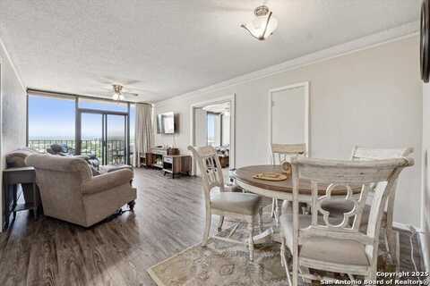 7701 Wurzbach, San Antonio, TX 78229