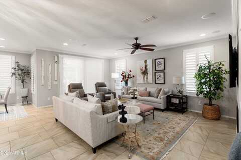 27067 W SEQUOIA Drive, Buckeye, AZ 85396