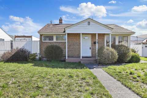 4518 N Atlantic Dr, Spokane, WA 99205