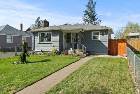 119 E Lacrosse Ave, Spokane, WA 99207