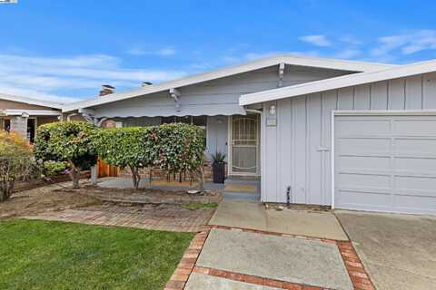 684 Carmar St, Hayward, CA 94544