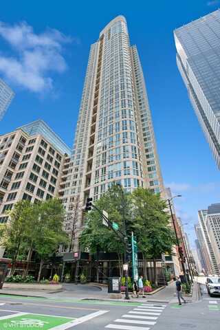 345 N. La Salle Drive, Chicago, IL 60654