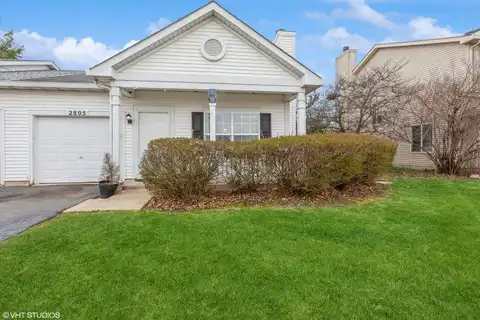 2805 Oakmont Drive, Montgomery, IL 60538