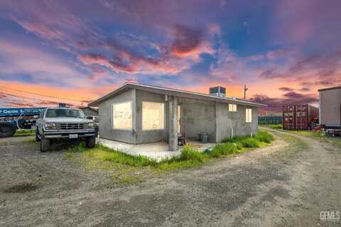 2810 Patton Way, Bakersfield, CA 93308