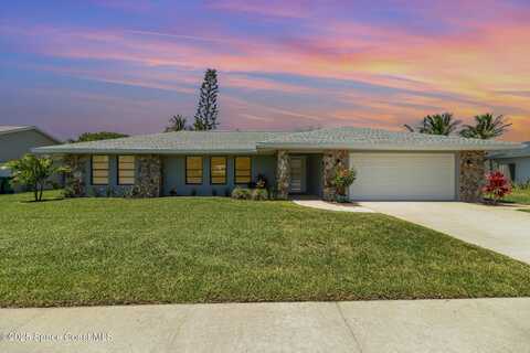660 S Hedgecock Square, Satellite Beach, FL 32937