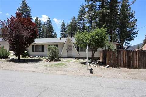 501 West Sherwood Boulevard, Big Bear City, CA 92314
