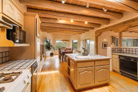 67a Blue Canyon Trail, Santa Fe, NM 87507