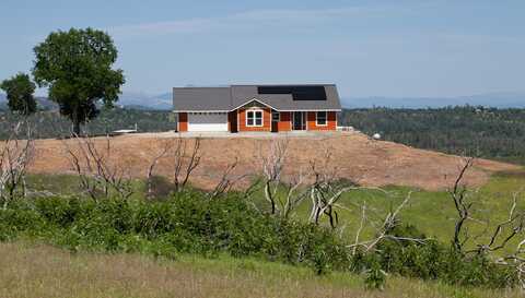 6842 Nedra Lane, Anderson, CA 96007