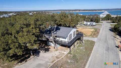 1425 Rip Jay Circle, Canyon Lake, TX 78133