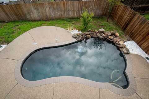 1020 Azure Way, Eagle Point, OR 97524
