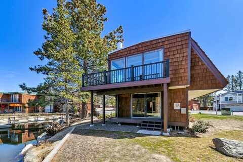 2071 Venice Drive, South Lake Tahoe, CA 96150