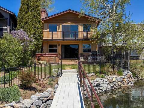 1886 Cascade Court, South Lake Tahoe, CA 96150