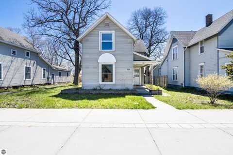 526 E Eighth Street, Traverse City, MI 49686