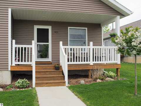 921 Cobalt Street, Traverse City, MI 49696
