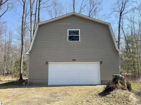 1044 Cranberry Pike, East Tawas, MI 48730