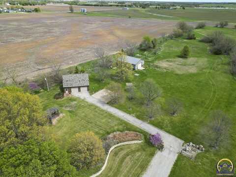 1136 Schenk ST, Osage City, KS 66523