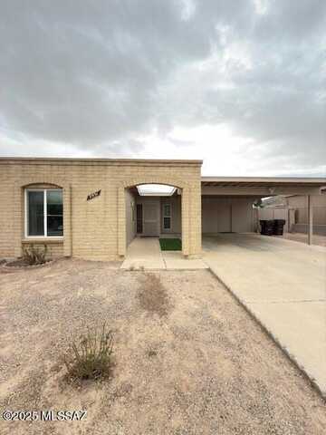 2951 W Dakota Street, Tucson, AZ 85746