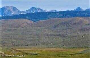 56 BIG LOOP Road, Pinedale, WY 82941