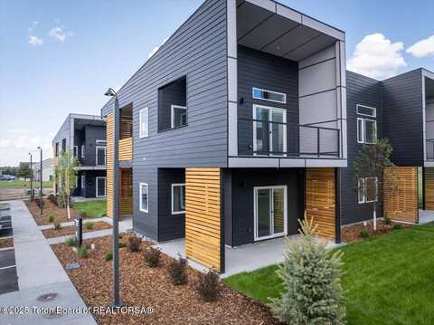 138 LARKSPUR Avenue, Victor, ID 83455