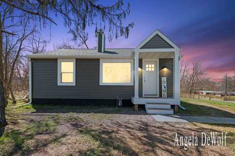 435 HUBBARD STREET, BATTLE CREEK, MI 49037