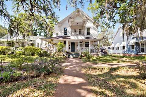230 E Washington Street, Quincy, FL 32351