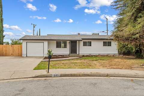1589 Joyce Circle, Tulare, CA 93274