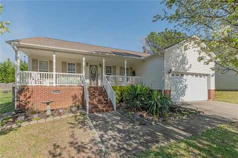 12 Collin Lane, Thomasville, NC 27360