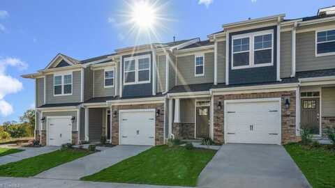 1260 Evelynnview Lane, Kernersville, NC 27284