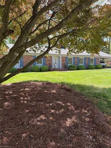 1019 Sherwood Drive, Reidsville, NC 27320