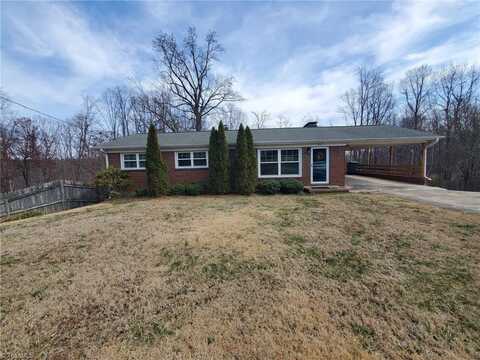 6917 Blenheim Court, Rural Hall, NC 27045