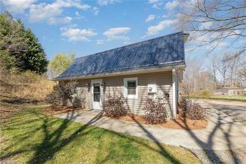 1832 Nc Highway 801, Advance, NC 27006