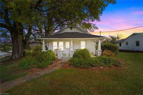 313 E King Street, King, NC 27021