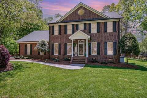 2564 Hickory Drive, Asheboro, NC 27205