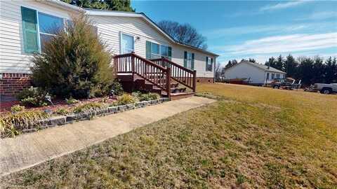 112 Pebblestone Court, King, NC 27021