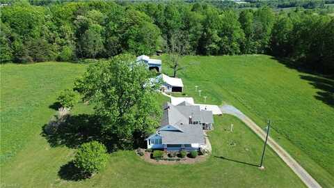 6395 Greenhorn Road, Roaring River, NC 28669