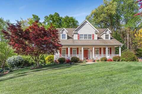 137 Alexandria Court, Advance, NC 27006