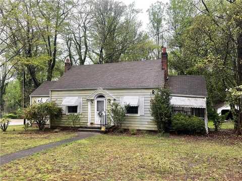 1218 Maiden Lane, Reidsville, NC 27320