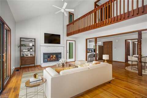 2291 Brecknock Drive, Winston Salem, NC 27103