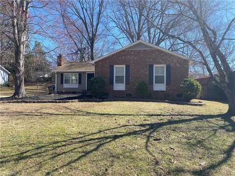 1914 Middlewood Court, High Point, NC 27265