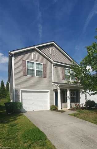 4881 Old Towne Village Circle, Pfafftown, NC 27040