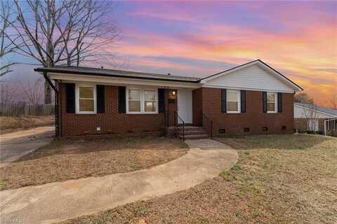 3038 Colgate Drive, Winston Salem, NC 27105